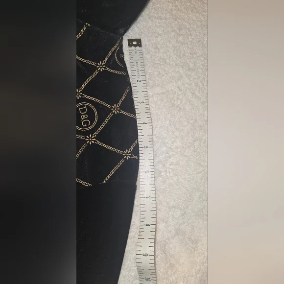 Rare D&G Black and Gold Men's Shirt - Picture 11 of 15